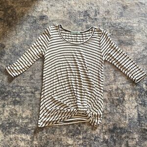 Maurices Three Quarter Shirt